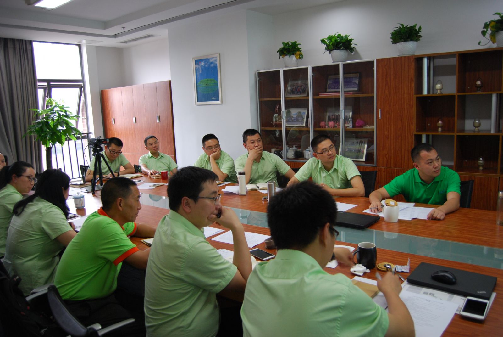 思來2017財年一季度會議成功召開